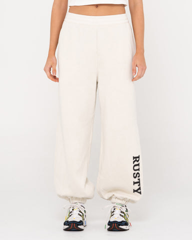 Rusty High Waisted Oversize Trackpant