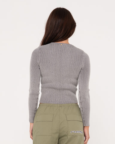 Woman wearing Solace Long Sleeve Knitted Top in Grey Cloud