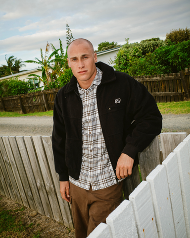 Man wearing Flying Dutchman Jacket in Black