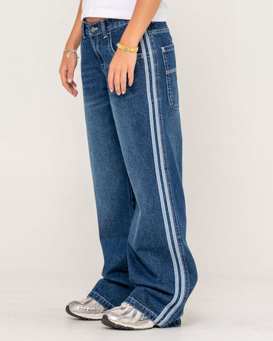 Woman wearing Flip Mommy Diy Low Rise Denim Jean in Blue