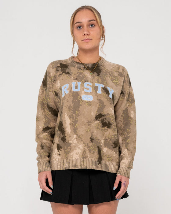 woman-wearing-camoozy-knitted-crew-in-camo