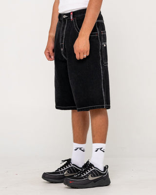 Man wearing Turbo Baggy Jort in Black Out