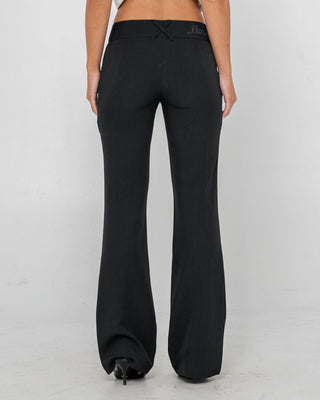 Woman wearing Finance Mummy Low Rise Suit Pant in Black 2