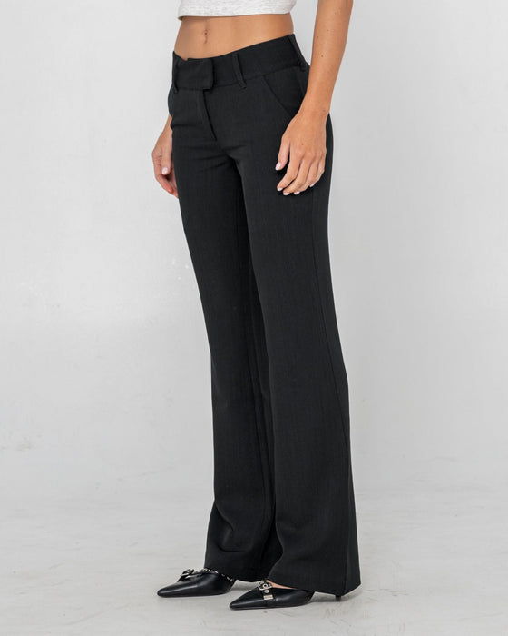 woman-wearing-finance-mummy-low-rise-suit-pant-in-black-2