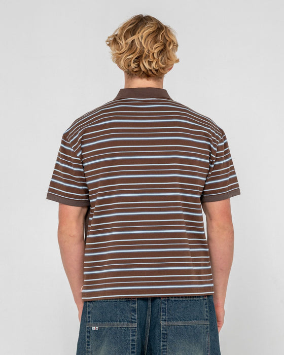 man-wearing-pop-off-short-sleeve-polo-in-pinecone