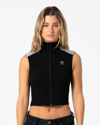 Woman wearing Speed Zip Through Tank in Black / Grey