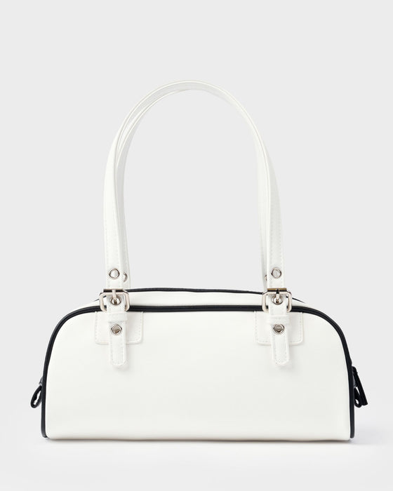 womens-fiend-hand-bag-in-white