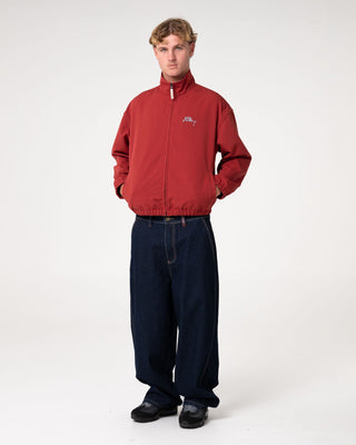 Man wearing Spyro Jean in Raw Dawg Blue