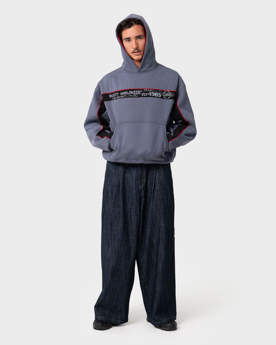 man-wearing-big-ticket-hooded-fleece-in-steel