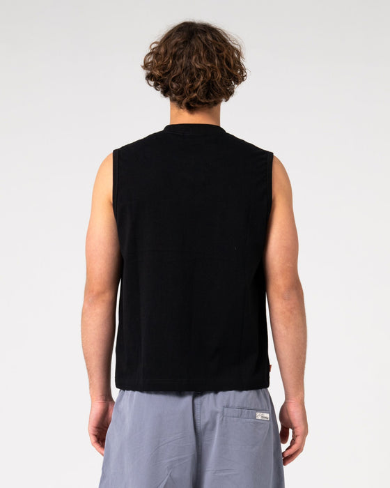 man-wearing-chief-keef-muscle-in-black