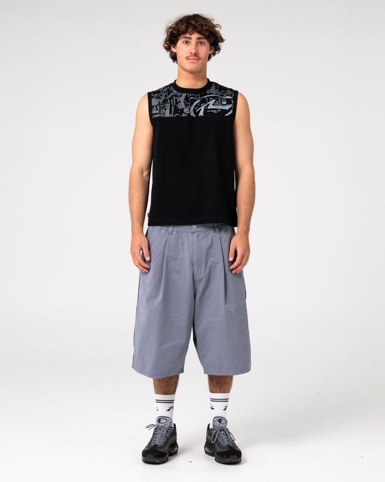 man-wearing-chief-keef-muscle-in-black