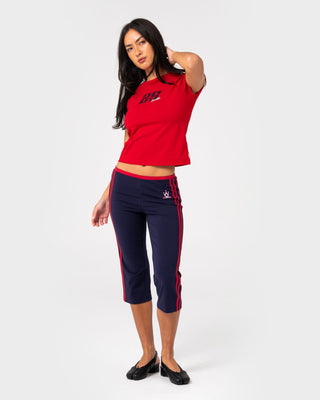 Woman wearing Jen Capri Pant in Navy Blue