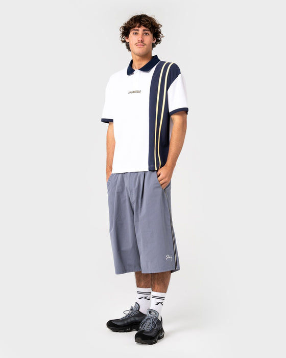 man-wearing-prestige-short-sleeve-polo-in-white