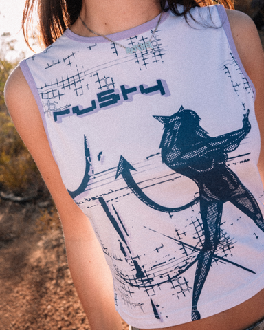 Woman wearing Le Pistol Skimmer Tank in White