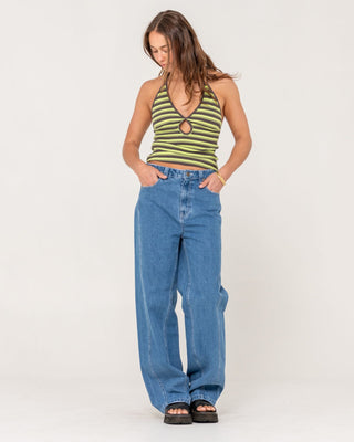 Woman wearing Bobby Barrel Mid Rise Jean in Middy Blue