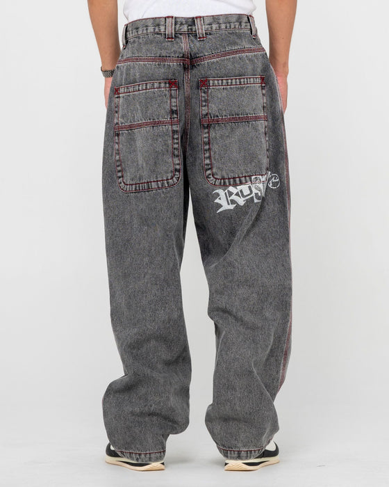 man-wearing-redemption-baggy-jean-in-washed-black