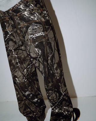 Man wearing Flip Rambo Pant in Camo