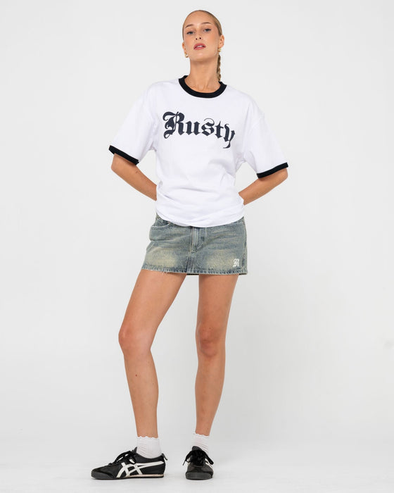 woman-wearing-bedazzled-rusty-ringer-oversize-tee-in-white