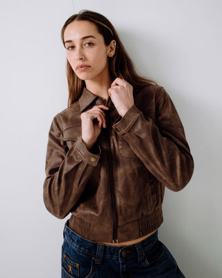 Woman wearing Ally-way Fitted Jacket in Ash Brown