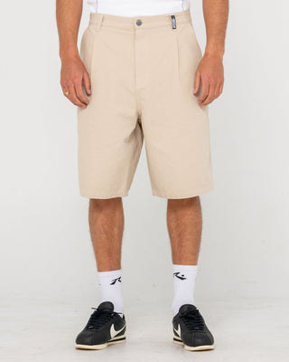 Man wearing Shindawg Pleated Short in Abbey Stone