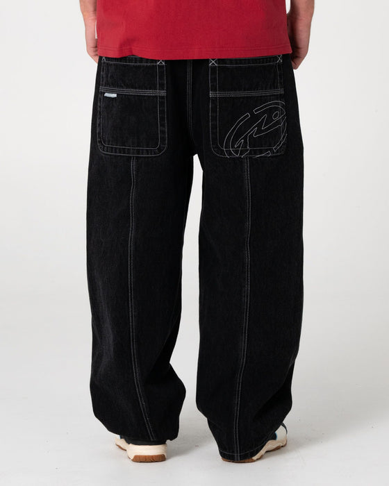 man-wearing-point-zero-engineered-jean-in-black-out