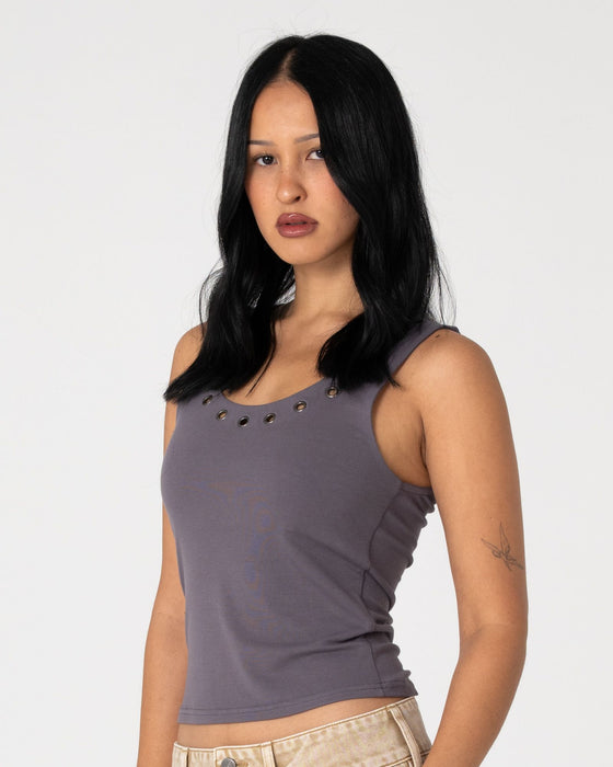 woman-wearing-eye-let-loose-tank-top-in-carbon