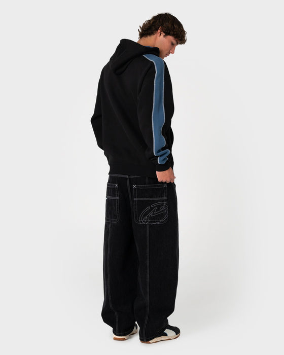 man-wearing-scream-hooded-fleece-in-black