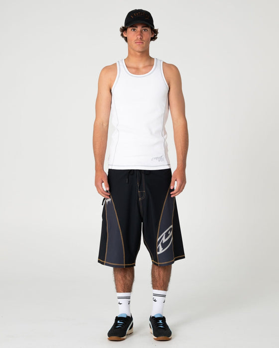 man-wearing-slack-jack-ribbed-heavy-tank-in-white