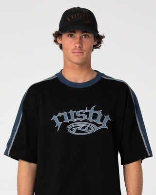 Man wearing Scream Short Sleeve Tee in Black