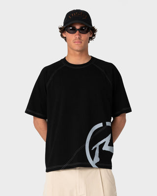 Man wearing Pablo Flash Short Sleeve Tee in Black