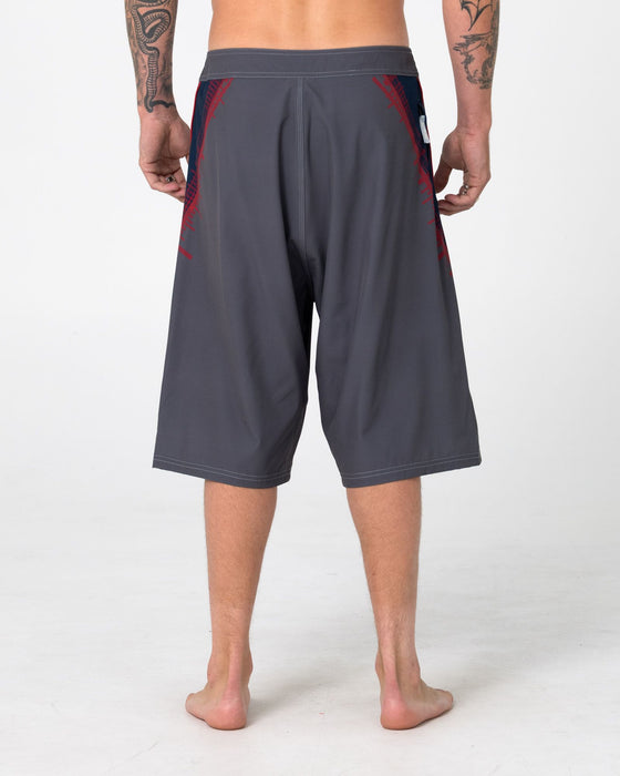 man-wearing-viper-fixed-waist-boardshort-in-steel