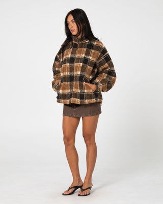Woman wearing Player Two Zip Through Sherpa Fleece in Java