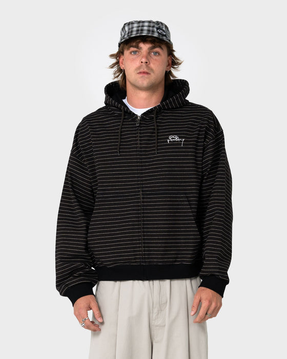 man-wearing-racka-zip-thru-hooded-fleece-in-black