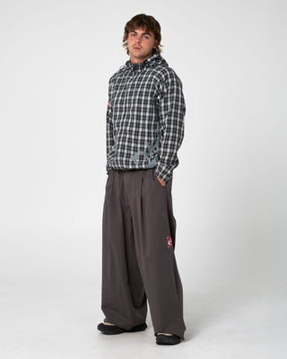 Man wearing Mista Mista Elastic Pant in Carbon