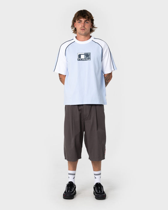 man-wearing-tekka-short-sleeve-tee-in-sky-blue