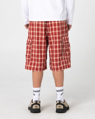 Man wearing Screwdriva Elastic Cargo Short in Red