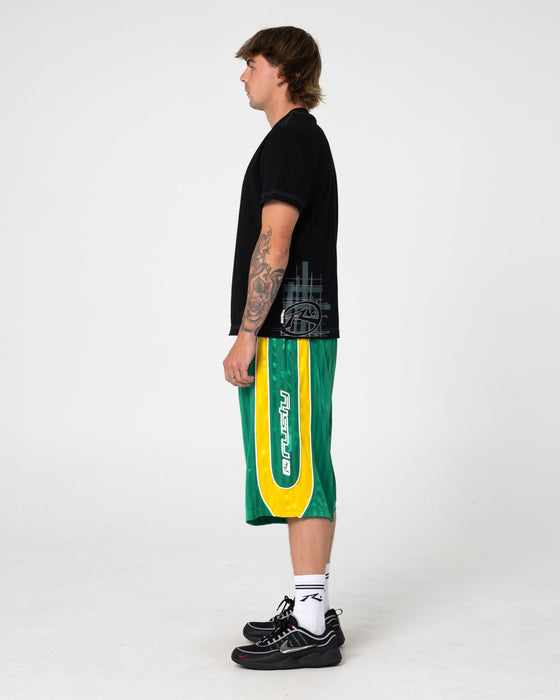 man-wearing-hoopty-elastic-sports-short-in-boston-green