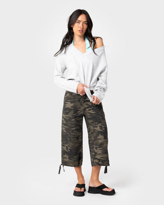 Woman wearing Valid Vee Neck Slouch Knit in Ecru Marle