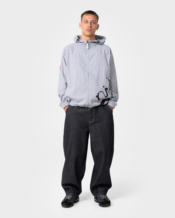 man-wearing-pindriva-zip-thru-jacket-in-black