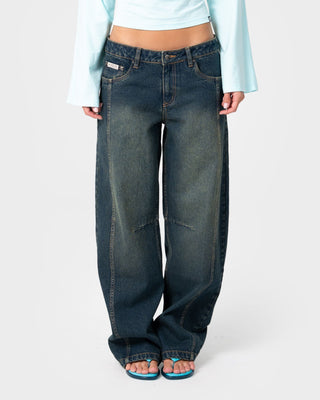 Woman wearing Pammy Panelled Leg Jeans in Dark N Dirty