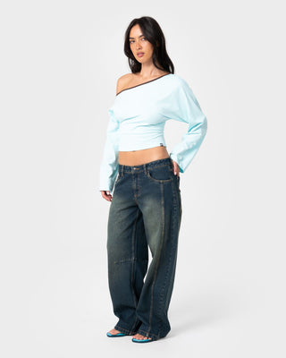 Woman wearing Pammy Panelled Leg Jeans in Dark N Dirty