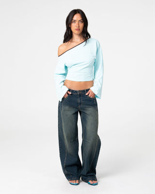 Woman wearing Pammy Panelled Leg Jeans in Dark N Dirty