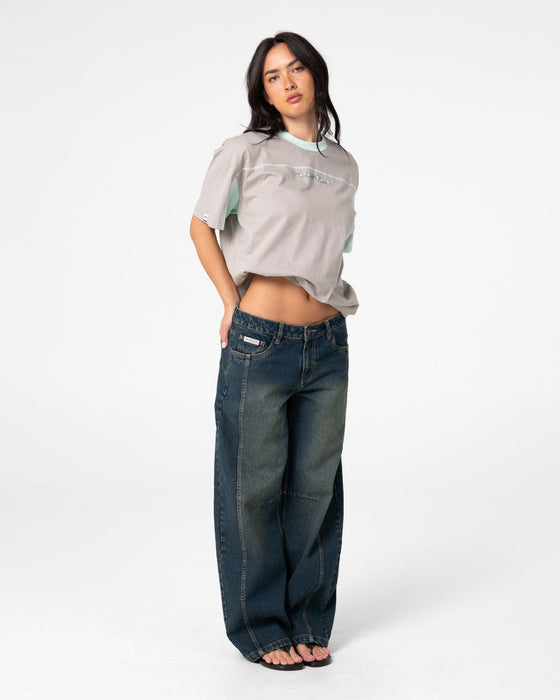 woman-wearing-cyberwaves-oversize-short-sleeve-tee-in-grey-mint