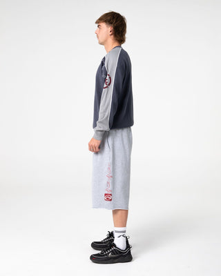Man wearing Chopper Fleece Short in Grey Marle
