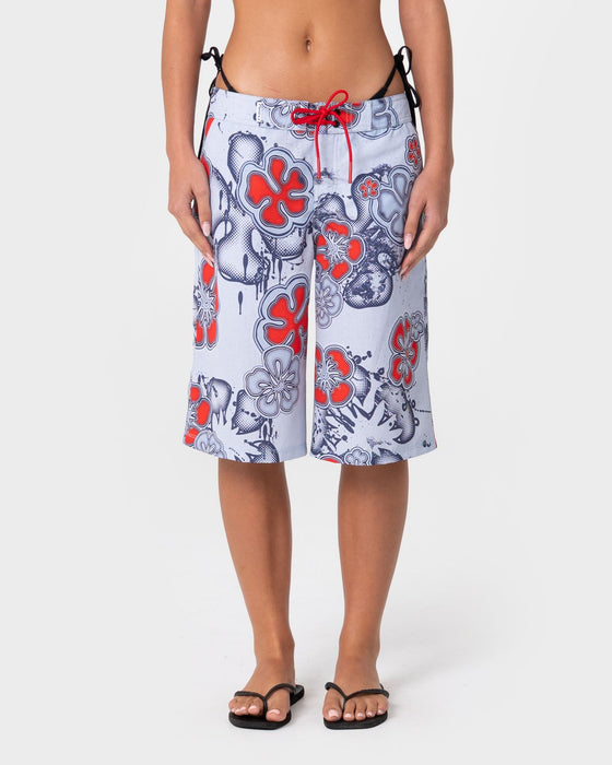 woman-wearing-saxos-fixed-waist-boardshort-in-floral