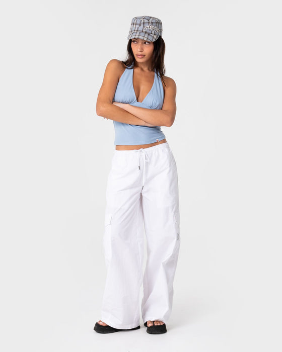 woman-wearing-maddy-low-rise-elastic-pant-in-white