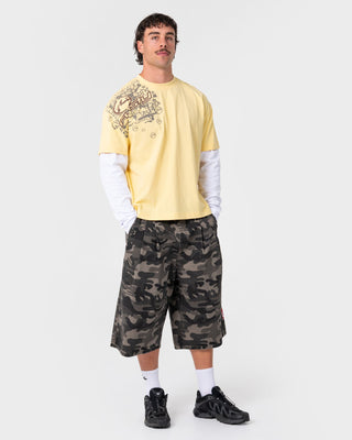 Man wearing Kodak Walk Mock Long Sleeve Tee in Popcorn