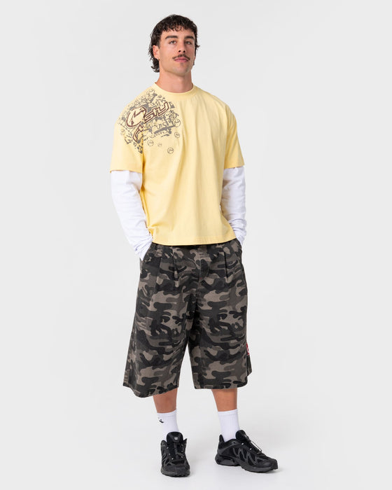 man-wearing-kodak-walk-mock-long-sleeve-tee-in-popcorn