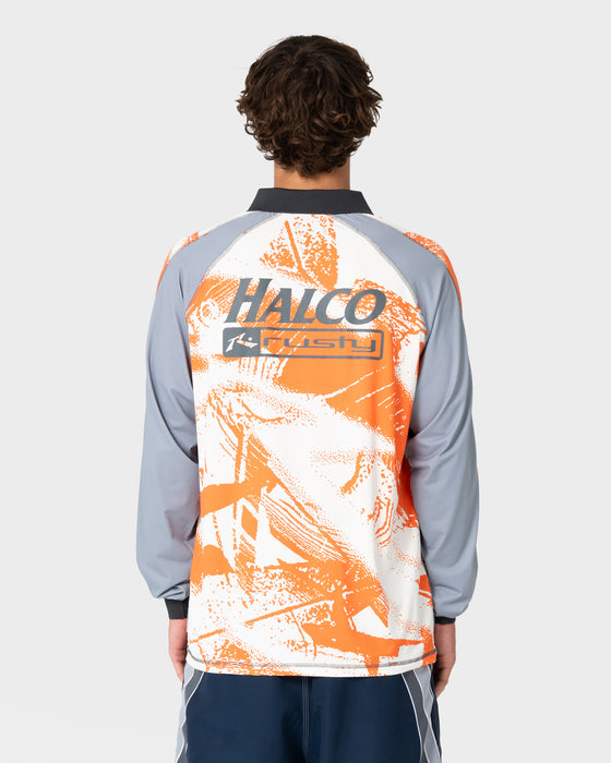 man-wearing-rusty-x-halco-long-sleeve-fishing-polo-in-orange