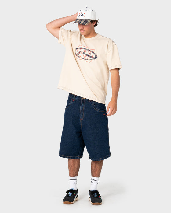 model-wearing-five-in-da-pot-short-sleeve-tee-in-cream